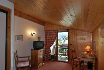 La Prairie Hotel